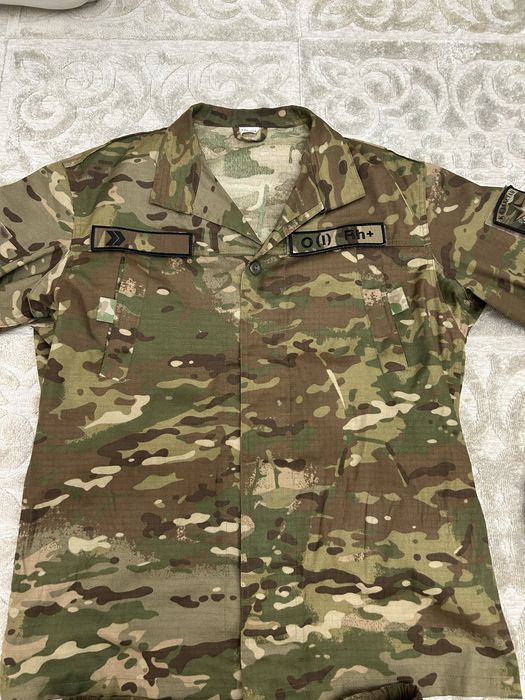 военная мультикам форма с берцами