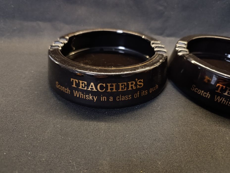 Порцеланови пепелници Teachers