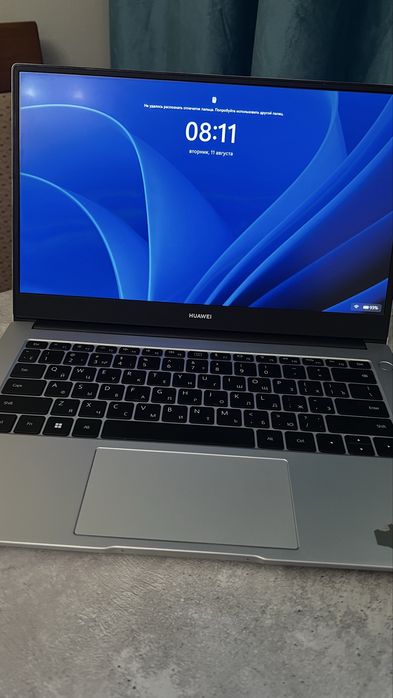 Huawei MateBook D14 — i5 / 8 ГБ / SSD 512 ГБ
