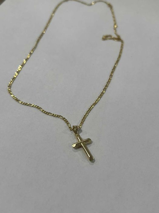 Златен Синджир с Кръст