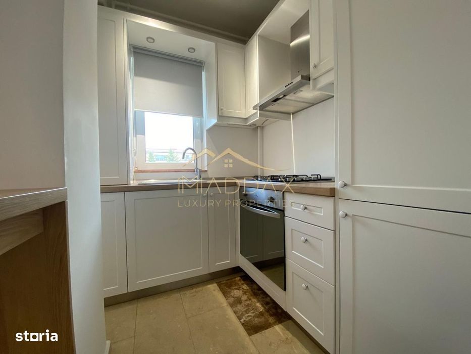 Apartament cu 3 camere // Erou Iancu Nicolae