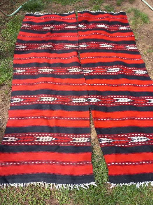 Covor macat tradițional velinta de lana 100%  țesut manual la război