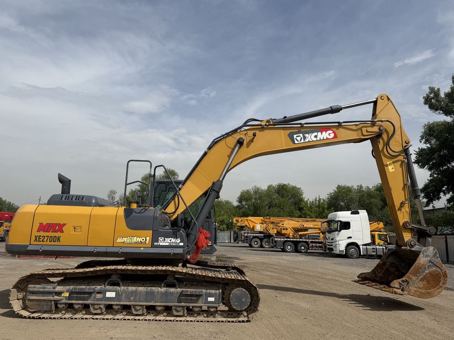 Эксковатор XCMG 270