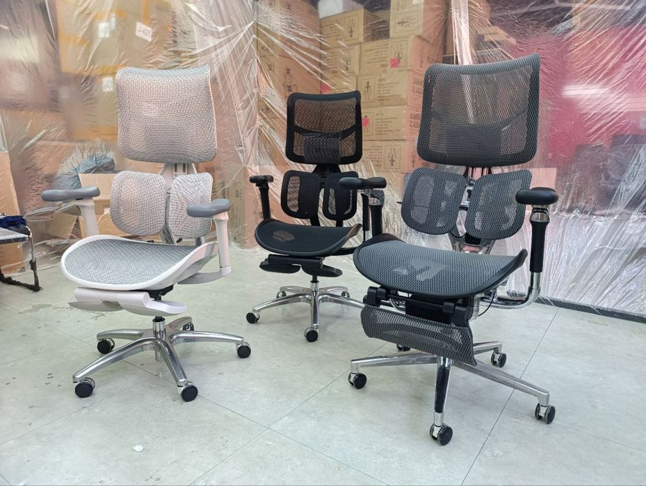 Офисное кресло премиум класса  модель Doro, Sihoo. Kreslo Premium klas