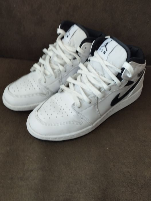Маратонки Nike 38.5