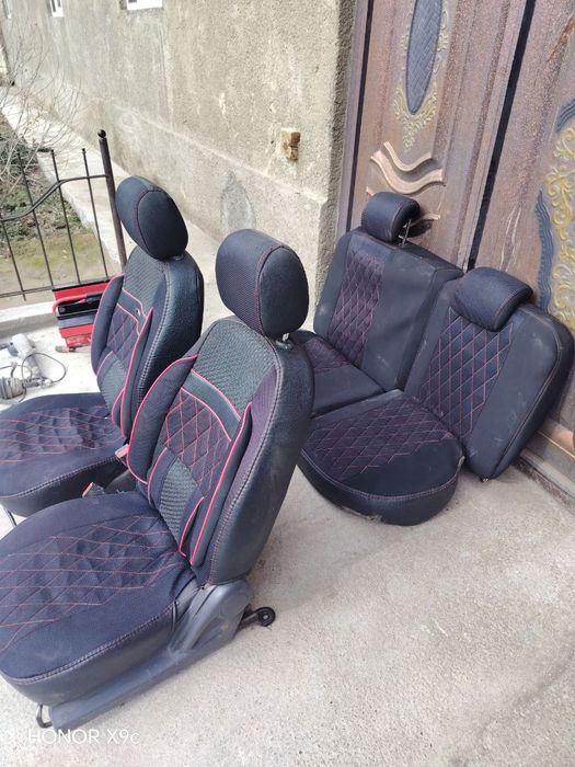 Spark sideniya yaxshi xolatda but butun