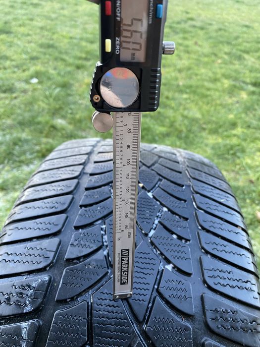 Vand anvelope 275/40R19 M S DUNLOP  de iarna