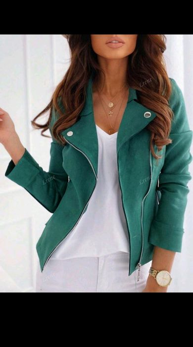 Geaca verde noua