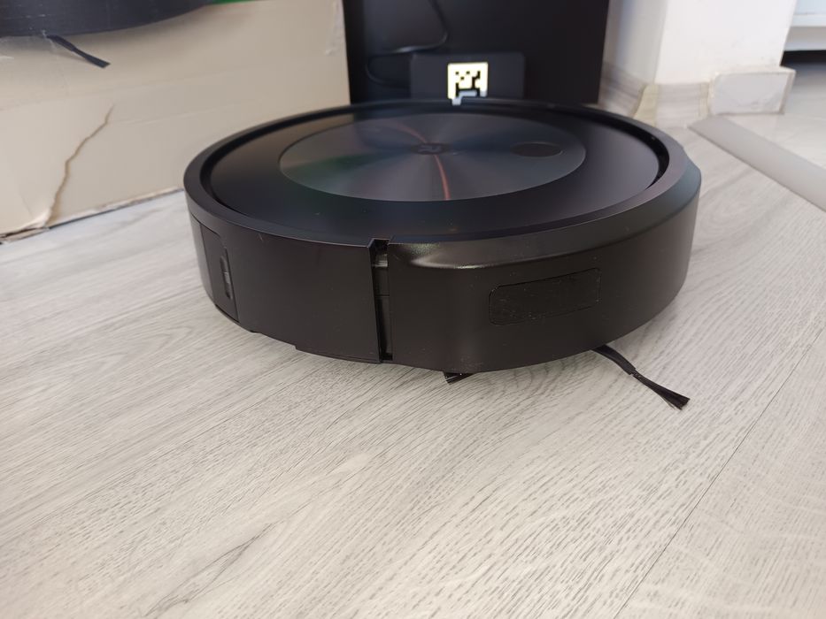 Irobot Roomba Combo j5