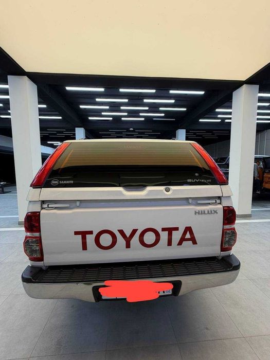 Toyota Hilux 2015