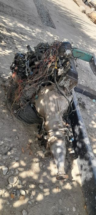 Двигатель V8  4.6L AT от Lincoln town car