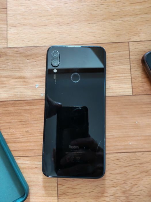 Продам смартфон redmi note 7