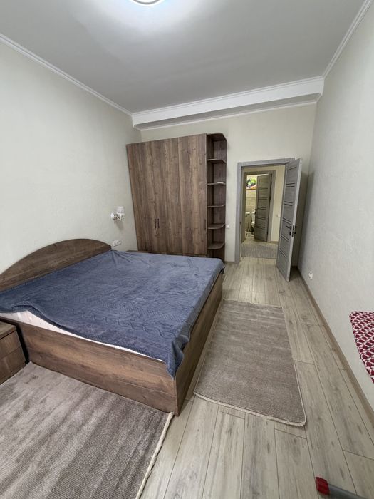 Паркентский новастройка 2 ком 5 этаж 8 этажка все ест новий срочно