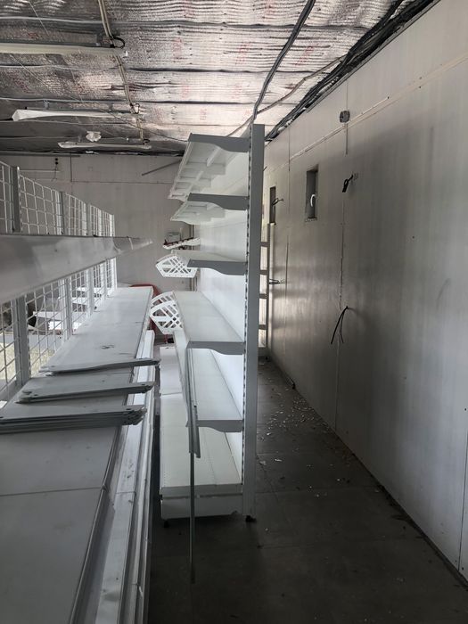 Продам полки для магазина Diya