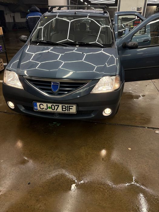 Logan 2007, 35000 km reali