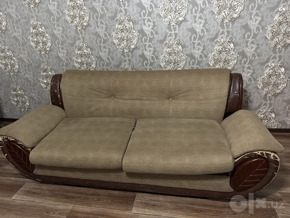 Диван и два кресла