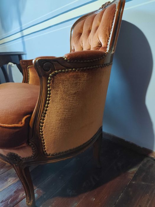 Луксозен винтидж комплект мебели – 2 кресла, масичка и лампион