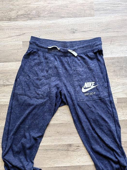 Долнище на анцуг Nike DRI, клин Nike, H&M