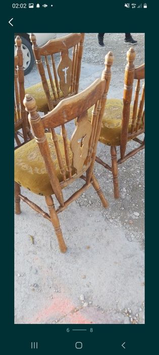 Scaune  vechi  sculptate set de 4