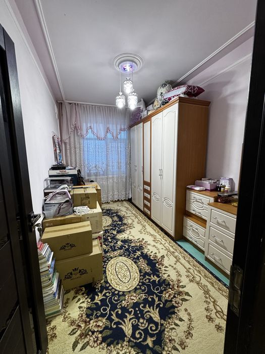 3-xonali 7-mikrarayondan uy sotiladi