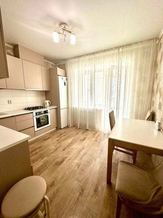 Двух комнатная квартира Кжби 18000