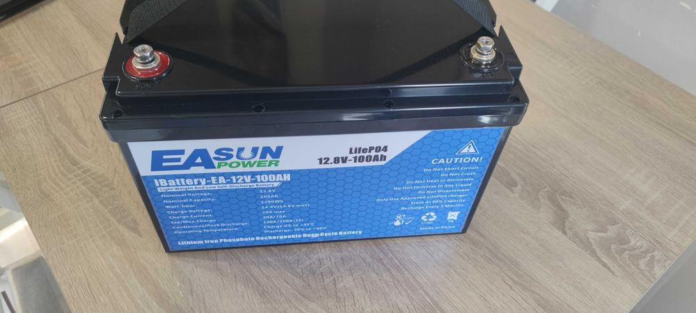 LiFePO4 батерия EASUN POWER 12v 100AH BMS 100AH