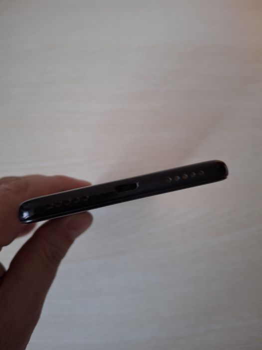 Продам телефон Xiaomi redmi 5