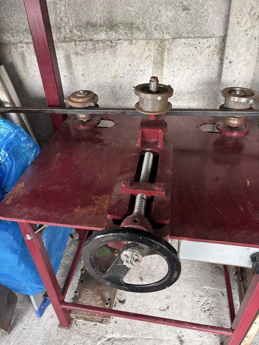 Presa indoit teava rotunda si rectangulara