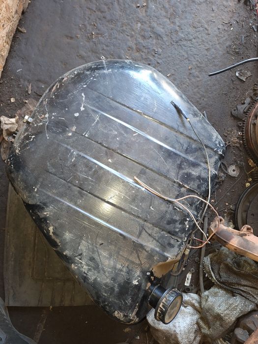 Бензобак на Ваз Жигули
