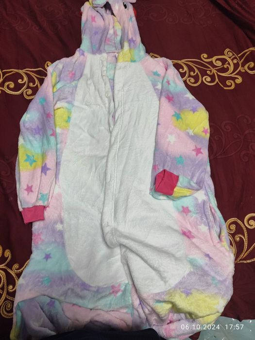 Edinarog Kombinzon! Pijamka.