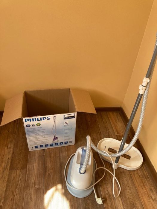 Срочно! Вертикальный отпариватель Philips