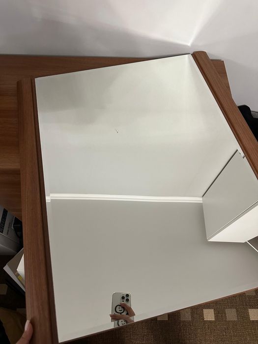 Продам КОМОД с зеркалом