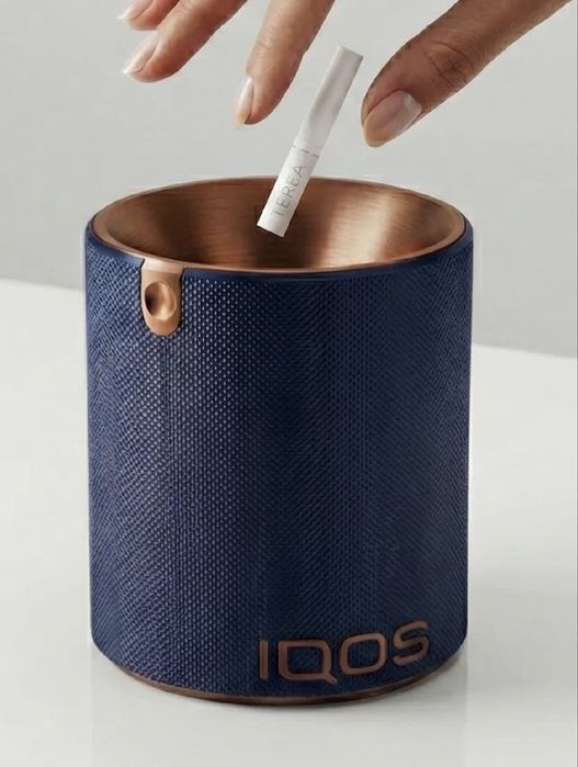Scrumiera IQOS design premium si minimalist