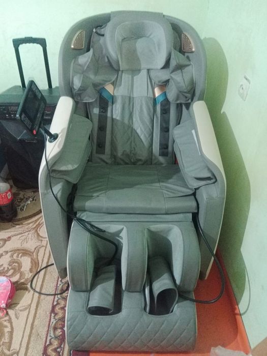 Массажный кресло