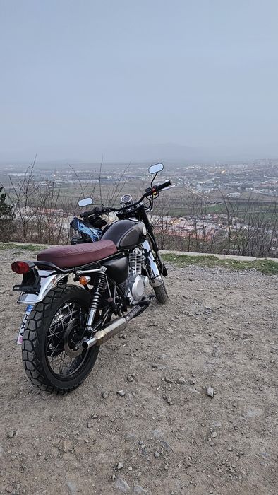 Motocicleta Mash Scrambler 250cc