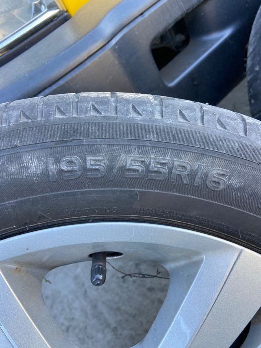 Гуми с джанти за Пежо 195/55R16