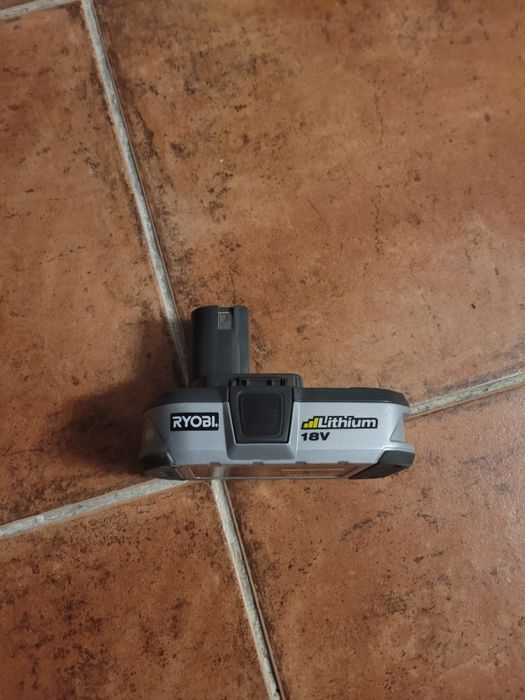 Ryobi acumulator 18v cu 1.4Ah Li-ion