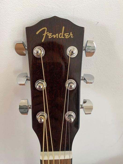 Chitara Acustica Fender