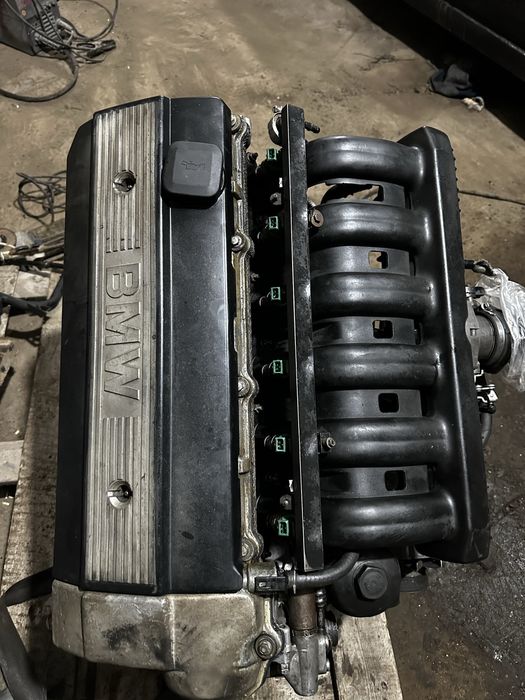 Двигатель bmw M50