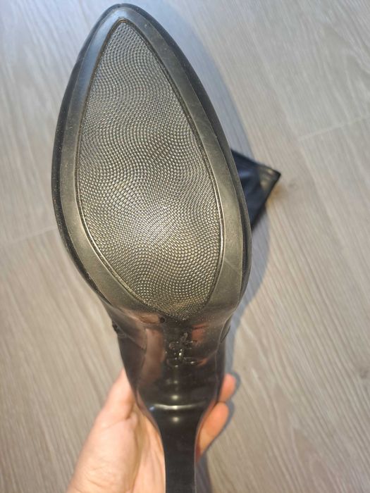 Cizme / botine       .