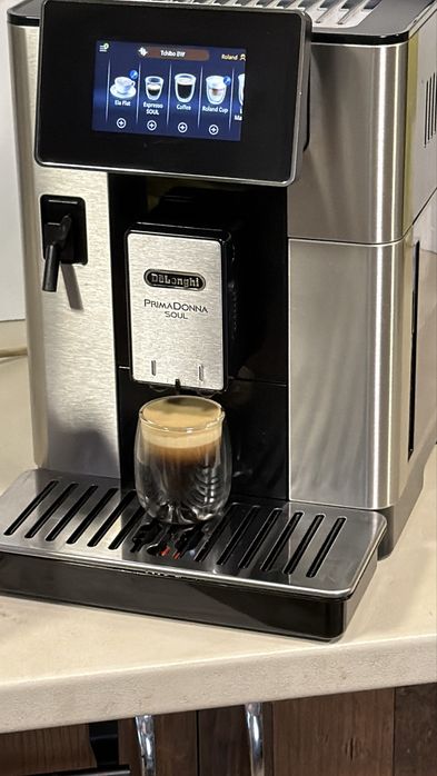 Кафемашина кафе автомат delonghi Primadonna SOUL с гаранция