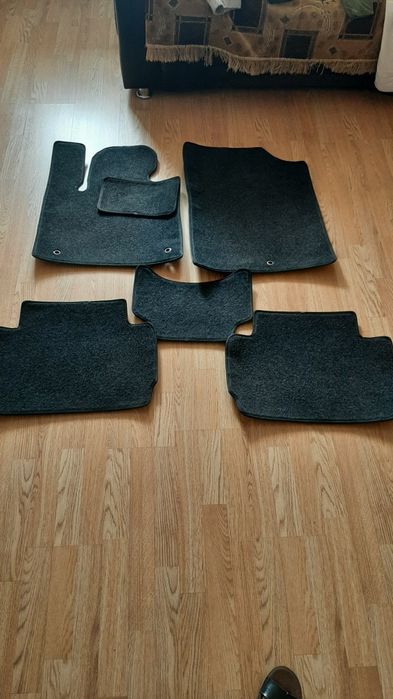 Полики для автомобиля