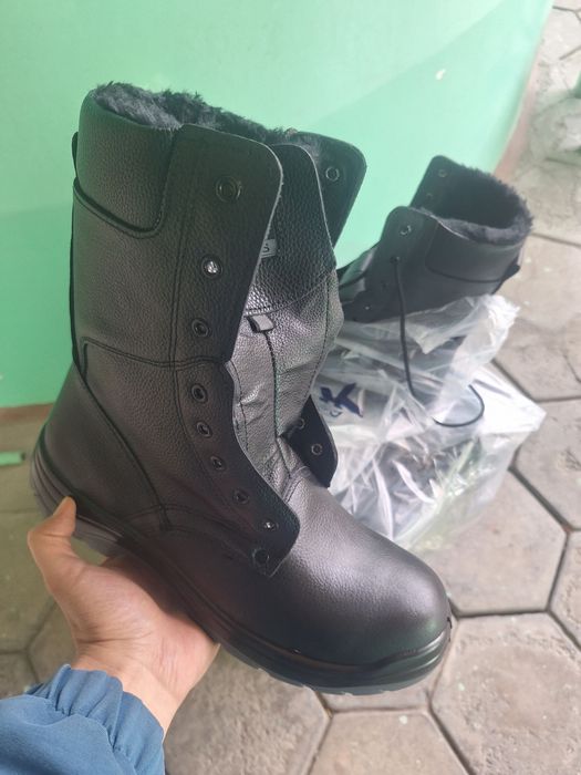 Uniforma Maxsus etik Обувь для рабочих