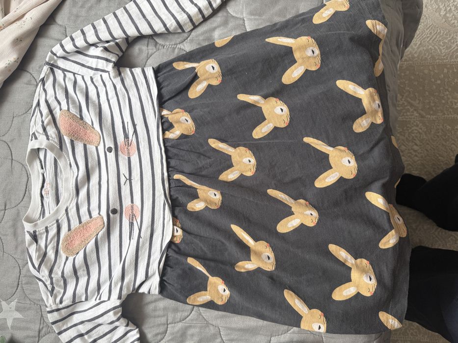 Продам вещи для девочки 4-6 лет,по 1000 тенге