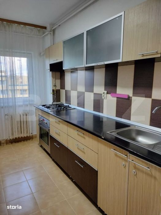 Apartament 3 camere, 73 mp, zona Centrala