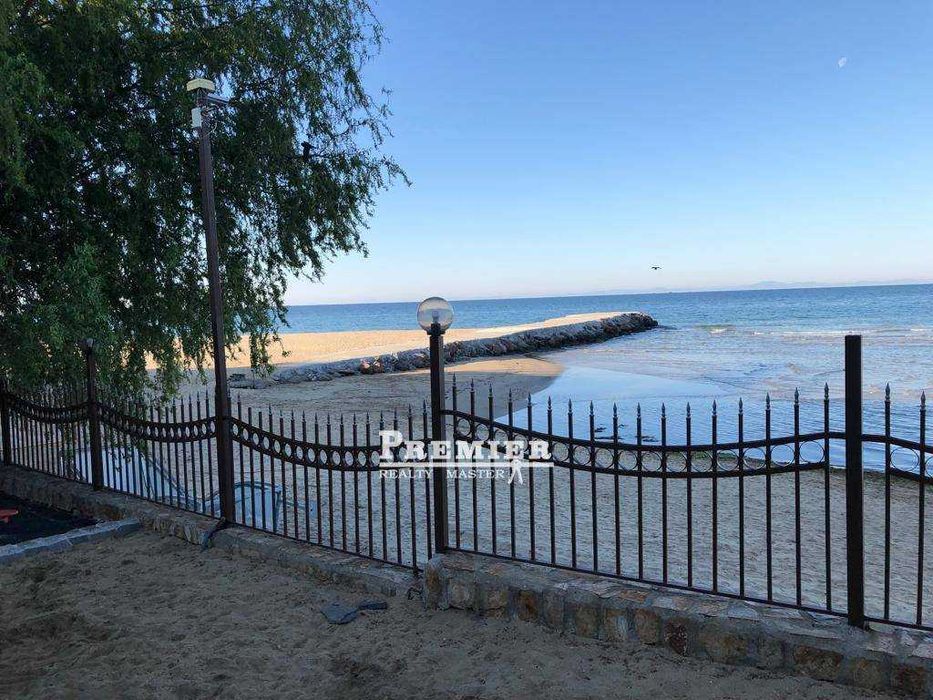 Продава се Двустаен апартамент в к.к. Елените - 73 кв.м за 864 €/кв.м - Снимка #2