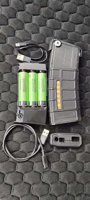 Повербанк эмирсон