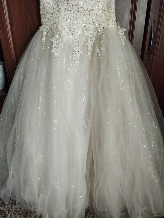 Продам свадебное платье