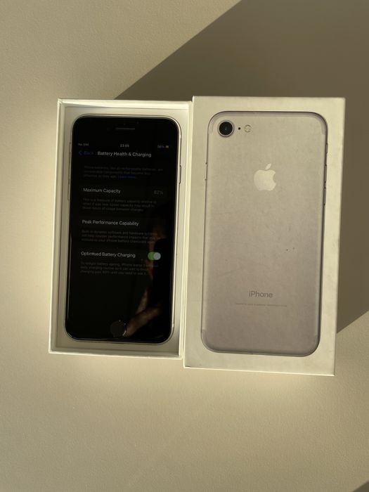 Vand iPhone SE White