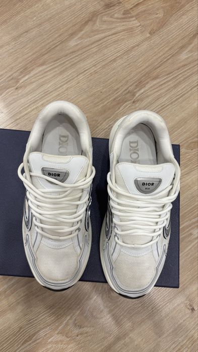 Dior b30 white.